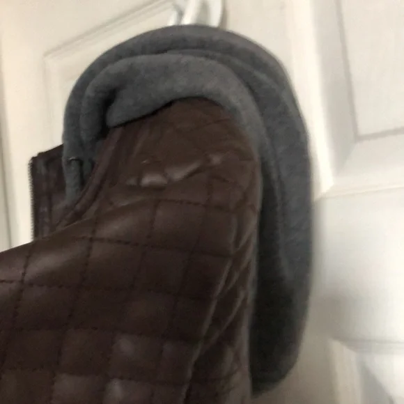 Jacket in M - Picture 4 of 4